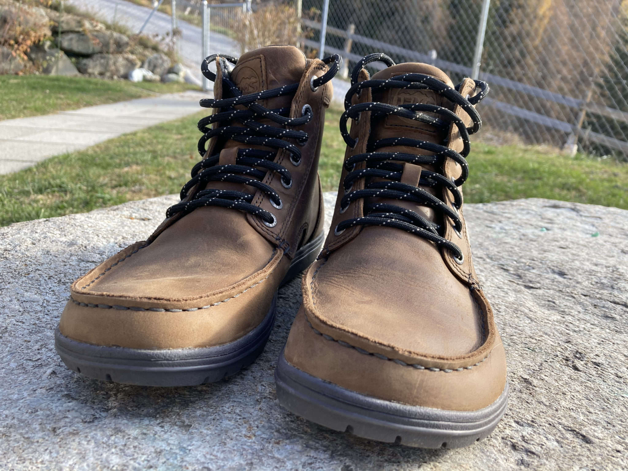 lems waterproof boulder boot womens